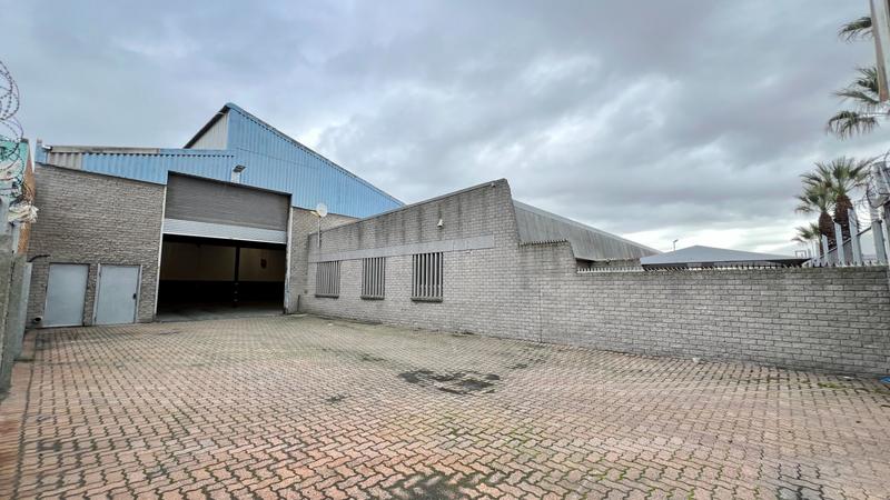 To Let commercial Property for Rent in Montague Gardens Western Cape